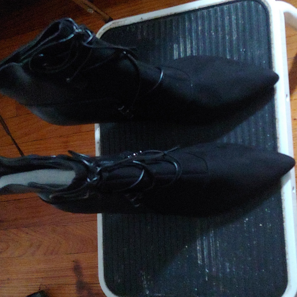 Nine West shoes new in my closet with tags